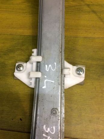 steklopodieemnik-zadnii-levyi-zaz-sens-art-11013-big-2