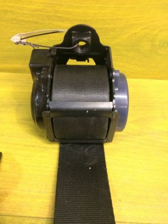 remen-bezopasnosti-volkswagen-polo-sedan-2015-g-art-12083-big-1