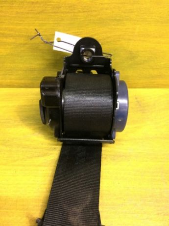 remen-bezopasnosti-volkswagen-polo-sedan-2015-g-art-12085-big-1