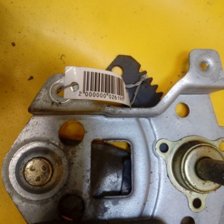 steklopodieemnik-elektriceskii-hyunday-getz-art-12127-big-1