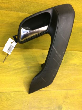 rucka-vnutrenniaia-otkryvaniia-dveri-volkswagen-polo-sedan-art-12762-big-0