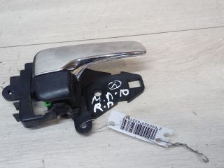 rucka-vnutrenniaia-otkryvaniia-dveri-mitsubishi-lancer-10-art-13325