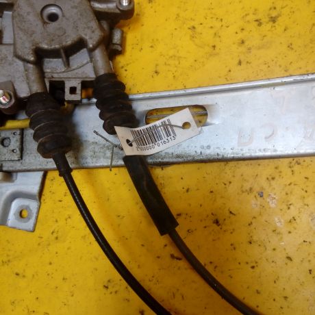 zadnii-levyi-steklopodieemnik-kia-spektra-art-13828-big-2