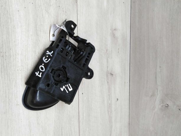 rucka-vnutrenniaia-otkryvaniia-dveri-hyundai-elantra-hd-art-13845-big-3