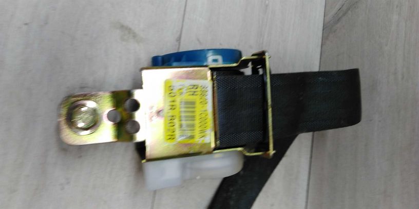 remen-bezopasnosti-zadnii-pravyi-hyundai-getz-art-13871-big-2