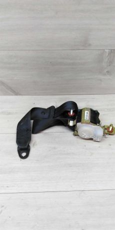 remen-bezopasnosti-zadnii-hyundai-getz-art-13879-big-0