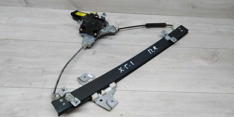 steklopodieemnik-perednii-pravyi-hyundai-getz-art-13884-big-0