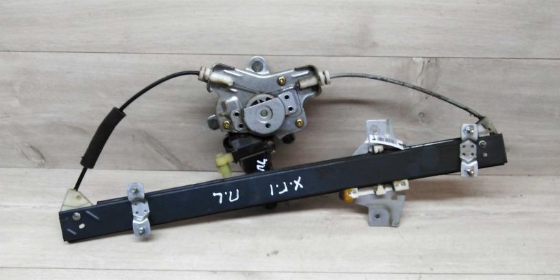 steklopodieemnik-perednii-levyi-hyundai-getz-art-13885-big-0