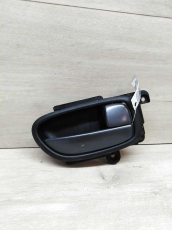 rucka-vnutrenniaia-otkryvaniia-dveri-hyundai-elantra-hd-art-13993-big-1