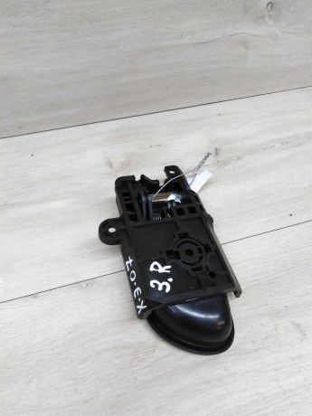 rucka-vnutrenniaia-otkryvaniia-dveri-hyundai-elantra-hd-art-13993-big-2