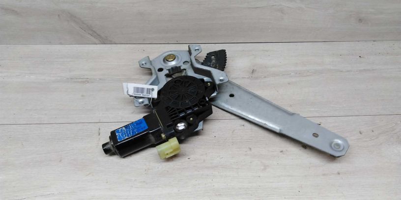 steklopodieemnik-elektriceskii-zadnii-levyi-hyundai-getz-restailing-art-14100-big-1