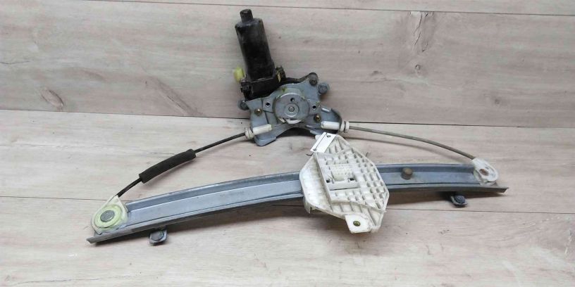 steklopodieemnik-zadnii-levyi-kia-magentis-ii-art-14113-big-1