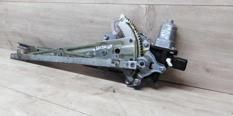 steklopodieemnik-elektriceskii-perednii-pravyi-mitsubishi-lanser-x-art-14291-big-2