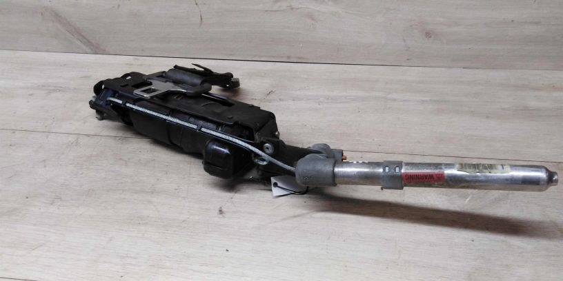 remen-bezopasnosti-perednii-pravyi-volvo-s40-art-14319-big-3