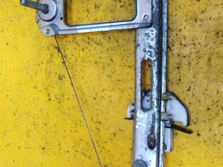 steklopodieemnik-zadnii-ford-focus-1-art-14589