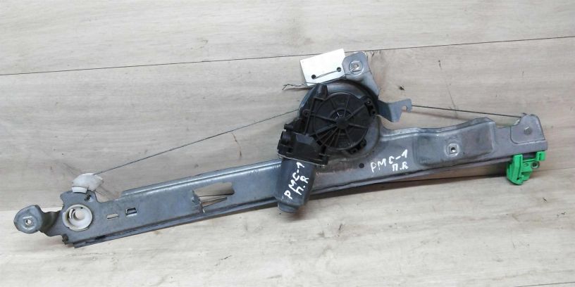 steklopodieemnik-renault-scenic-2-art-14595-big-0