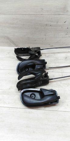 rucka-vnutrenniaia-otkryvaniia-dveri-ford-focus-i-art-14680-big-1