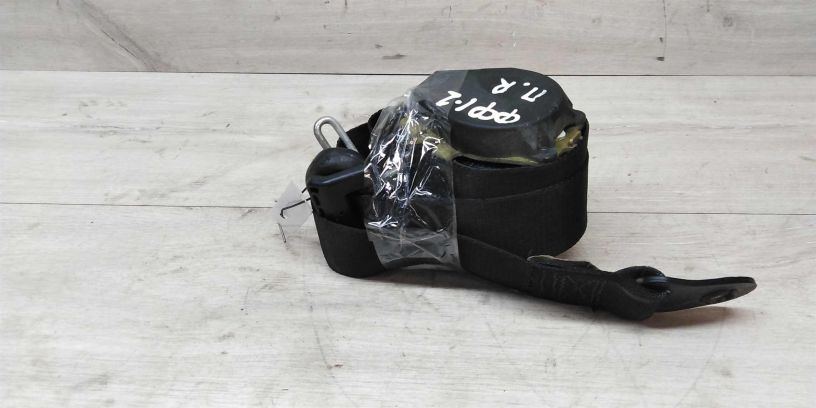 remen-bezopasnosti-perednii-pravyi-ford-focus-i-art-14688-big-1