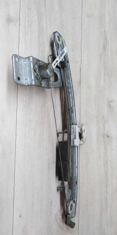 steklopodieemnik-zadnii-levyi-renault-megane-2-art-14794-big-1