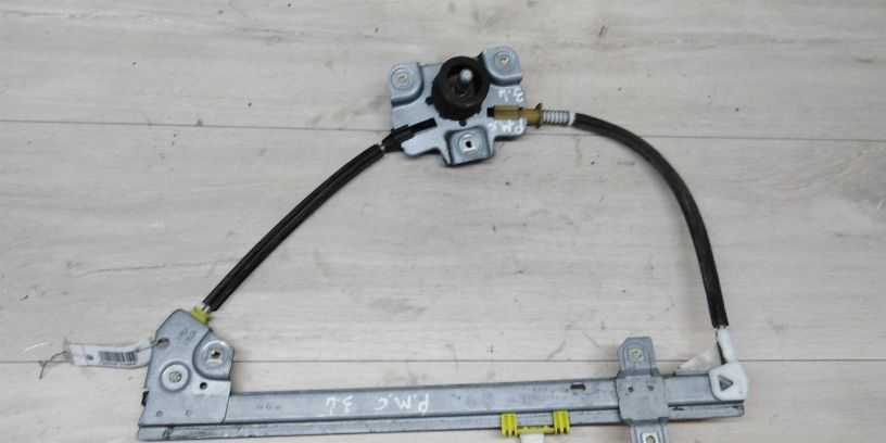 steklopodieemnik-mexaniceskii-zadnii-levyi-renault-megan-scenic-i-art-15104-big-1