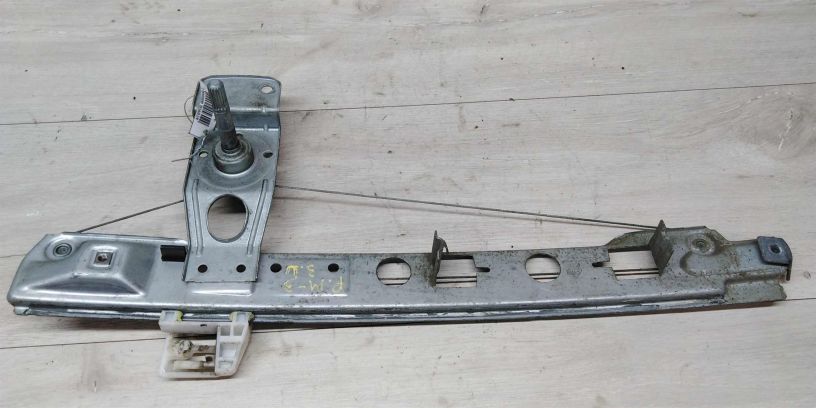 steklopodieemnik-mexaniceskii-zadnii-levyi-renault-megan-ii-bu-art-15106-big-0