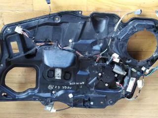 steklopodieemnik-perednii-mazda-6-gg-art-15329