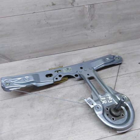 steklopodieemnik-mexaniceskii-zadnii-pravyi-ford-focus-iii-art-15449-big-2