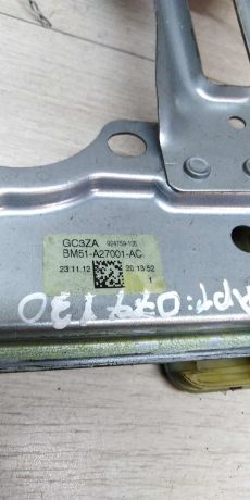 steklopodieemnik-mexaniceskii-zadnii-levyi-ford-focus-iii-art-15452-big-1