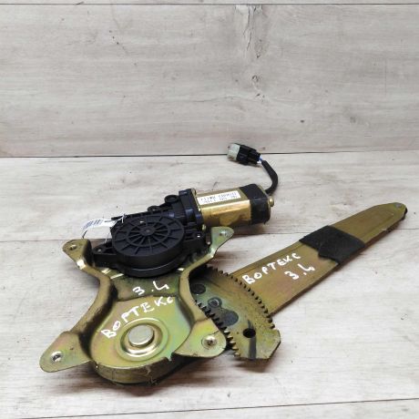 steklopodieemnik-zadnii-levyi-vortex-tingo-art-15526-big-0