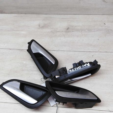 rucka-vnutrenniaia-otkryvaniia-dveri-ford-focus-3-art-15922-big-2