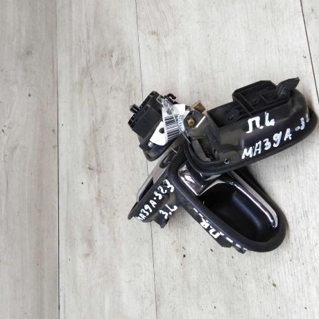 rucka-vnutrenniaia-otkryvaniia-dveri-mazda-323-art-15927-big-0