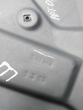 steklopodieemnik-skoda-octavia-a5-art-16238-big-3