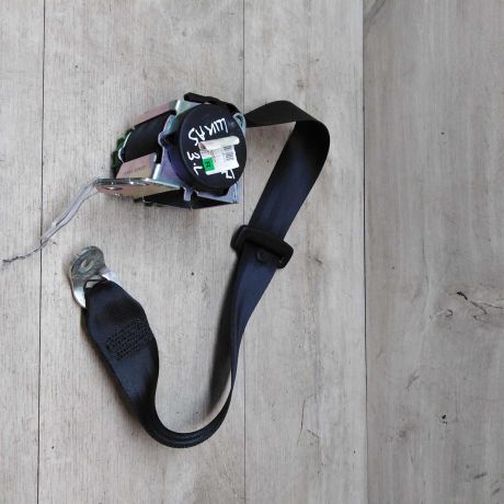 remen-bezopasnosti-skoda-octavia-a5-art-16332-big-0