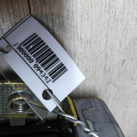 remen-bezopasnosti-zadnii-srednii-audi-a6-c5-art-17234-big-2