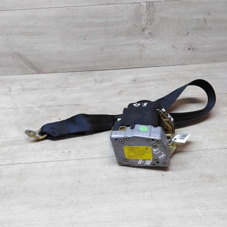 remen-bezopasnosti-zadnii-srednii-audi-a6-c5-art-17234-big-0