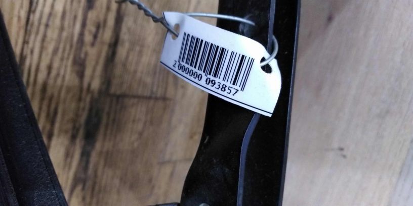 steklopodieemnik-zadnii-levyi-audi-a6-c5-art-17239-big-2