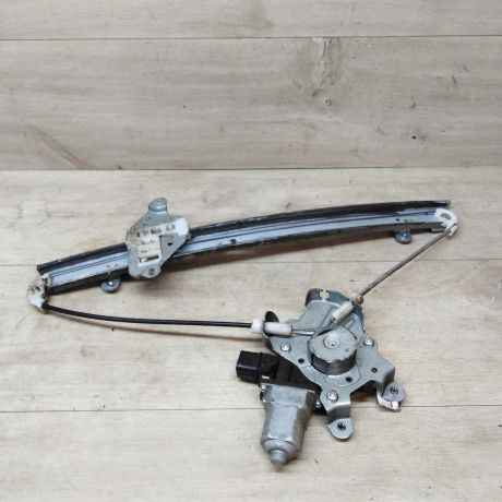 steklopodieemnik-perednii-pravyi-mitsubishi-lancer-9-art-17311-big-2