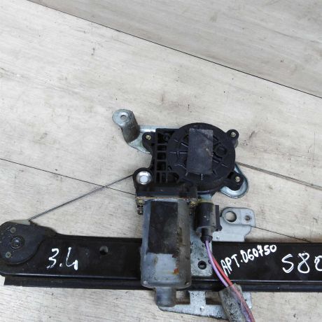 steklopodieemnik-volvo-s80-zadnii-art-17329-big-1