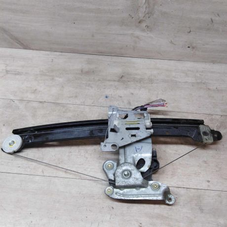 steklopodieemnik-volvo-s80-zadnii-art-17330-big-3