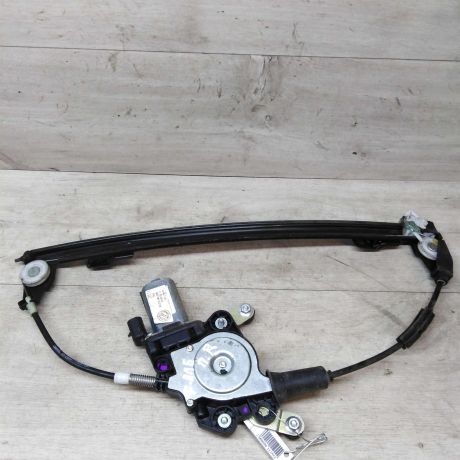 steklopodieemnik-perednii-pravyi-fiat-albea-art-18472-big-1