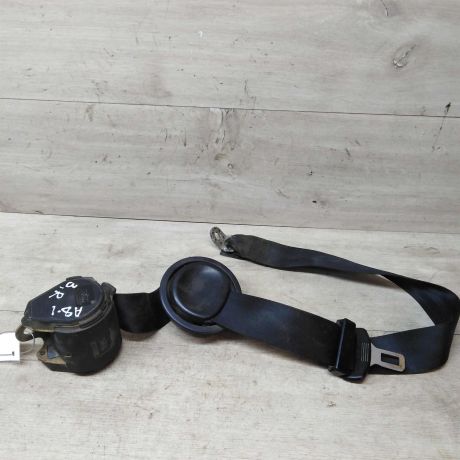 remen-bezopasnosti-zadnii-pravyi-audi-a8-d2-art-18686-big-0