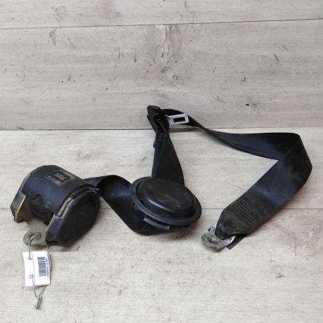 remen-bezopasnosti-zadnii-pravyi-audi-a8-d2-art-18686-big-1