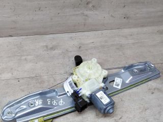 steklopodieemnik-zadnii-pravyi-ford-focus-3-art-18970