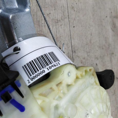 steklopodieemnik-zadnii-pravyi-ford-focus-3-art-18970-big-5