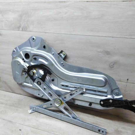 steklopodieemnik-zadnii-pravyi-kia-cerato-art-19476-big-5