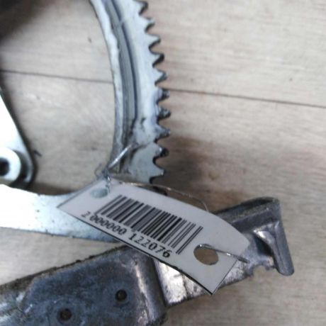 steklopodieemnik-perednii-pravyi-toyota-camry-v40-art-20108-big-2