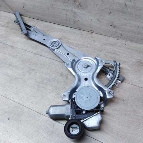 steklopodieemnik-perednii-pravyi-toyota-camry-v40-art-20108-big-3