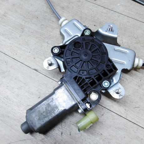 steklopodieemnik-perednii-hyundai-getz-sa2-art-20284-big-1