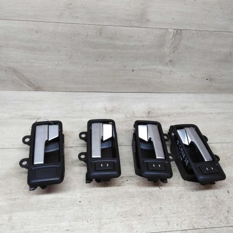 rucka-vnutrenniaia-otkryvaniia-dveri-ford-c-max-art-21451-big-0