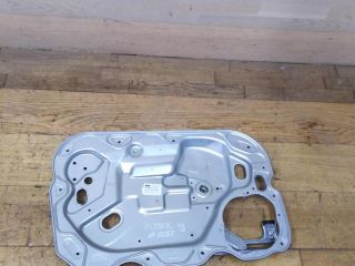 steklopodieemnik-perednii-levyi-ford-c-max-art-21639